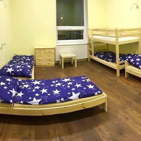 Sokolovna Trutnov Hostel Ngoại thất bức ảnh